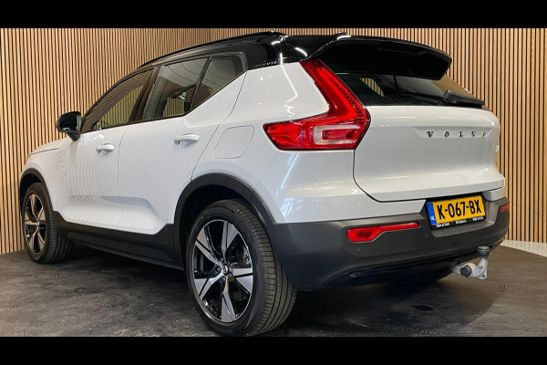 Volvo XC40 Recharge P8 AWD R-Design|90%SOH|TREKHAAK|1/2 LEDER|STOEL+STUURVERWARMING|ACC|CARPLAY|CLIMA+CRUISE|NL|NAP|IN.BTW|1e EIG|