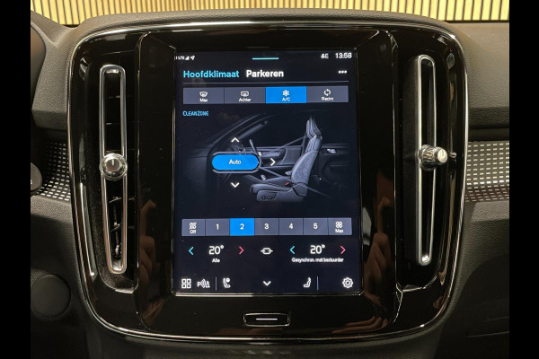 Volvo XC40 Recharge P8 AWD R-Design|90%SOH|TREKHAAK|1/2 LEDER|STOEL+STUURVERWARMING|ACC|CARPLAY|CLIMA+CRUISE|NL|NAP|IN.BTW|1e EIG|