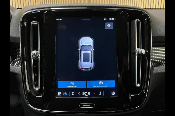 Volvo XC40 Recharge P8 AWD R-Design|90%SOH|TREKHAAK|1/2 LEDER|STOEL+STUURVERWARMING|ACC|CARPLAY|CLIMA+CRUISE|NL|NAP|IN.BTW|1e EIG|