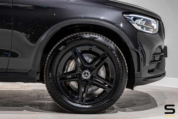 Mercedes-Benz GLC Coupé 300e 4MATIC Business Solution AMG|Pano|Cam|1eig