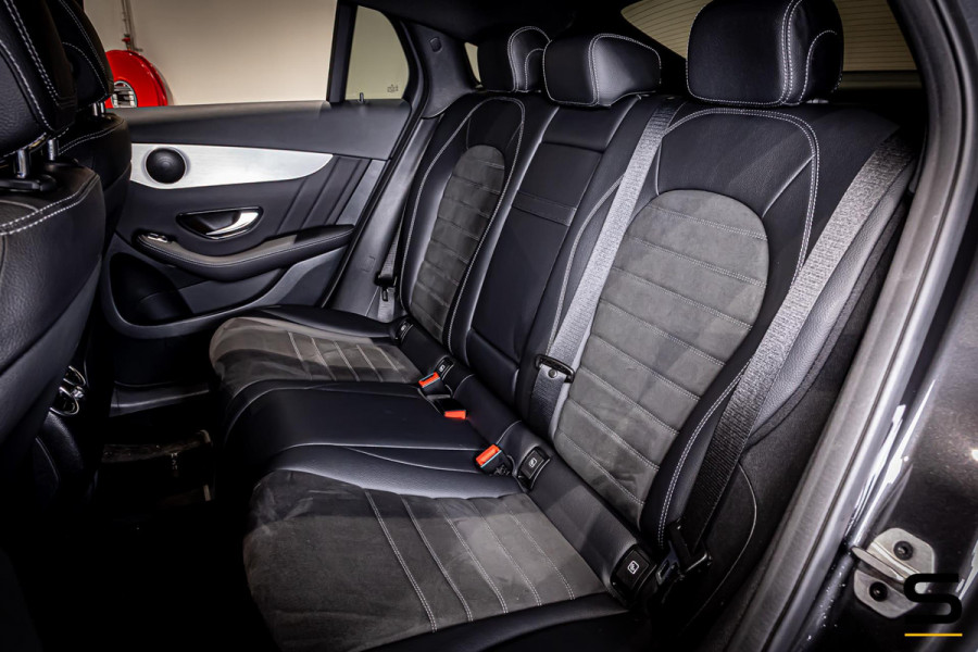 Mercedes-Benz GLC Coupé 300e 4MATIC Business Solution AMG|Pano|Cam|1eig