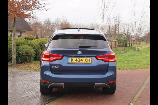 BMW iX3 High Executive 80 kWh | SOH 96% | Panoramadak | 360 Camera | Sfeerverlichting | Head-Up Display | Harman Kardon |