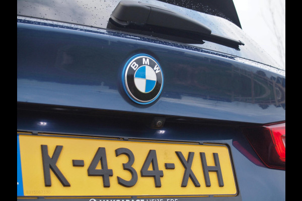 BMW iX3 High Executive 80 kWh | SOH 96% | Panoramadak | 360 Camera | Sfeerverlichting | Head-Up Display | Harman Kardon |