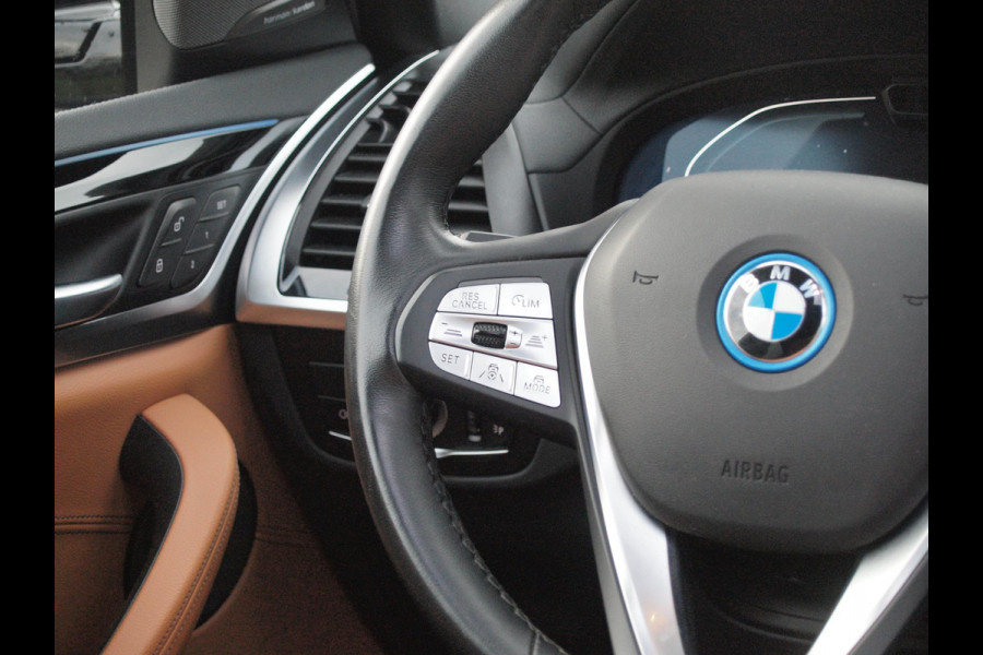 BMW iX3 High Executive 80 kWh | SOH 96% | Panoramadak | 360 Camera | Sfeerverlichting | Head-Up Display | Harman Kardon |