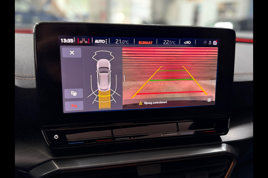 CUPRA Formentor 1.5 TSI Copper Edition | Pano | BEATS audio | Sportstoelen | Leder | 19' inch | Adaptive Cruise | Camera