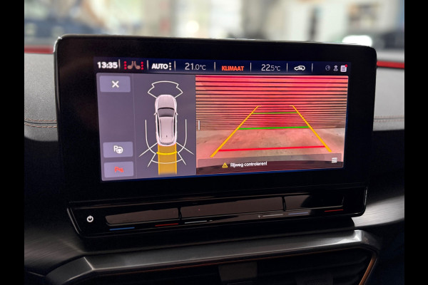 CUPRA Formentor 1.5 TSI Copper Edition | Pano | BEATS audio | Sportstoelen | Leder | 19' inch | Adaptive Cruise | Camera