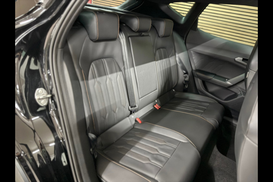 CUPRA Formentor 1.5 TSI Copper Edition | Pano | BEATS audio | Sportstoelen | Leder | 19' inch | Adaptive Cruise | Camera