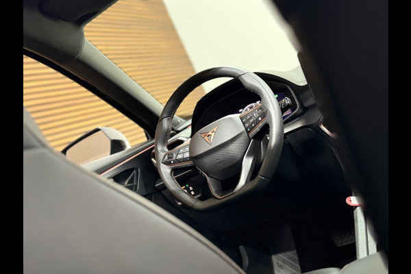 CUPRA Formentor 1.5 TSI Copper Edition | Pano | BEATS audio | Sportstoelen | Leder | 19' inch | Adaptive Cruise | Camera