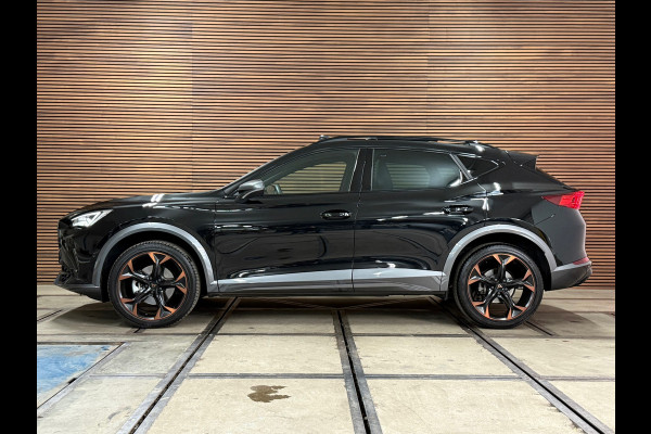 CUPRA Formentor 1.5 TSI Copper Edition | Pano | BEATS audio | Sportstoelen | Leder | 19' inch | Adaptive Cruise | Camera