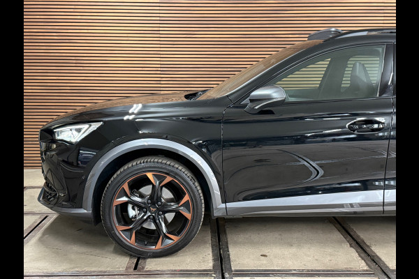 CUPRA Formentor 1.5 TSI Copper Edition | Pano | BEATS audio | Sportstoelen | Leder | 19' inch | Adaptive Cruise | Camera