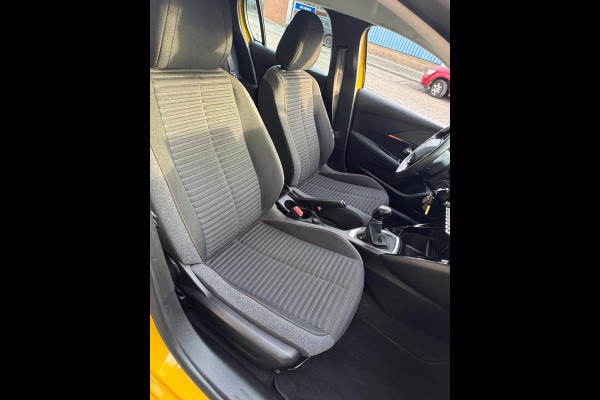 Peugeot 208 1.2 PureTech Active Pack- 23.000 KM - Navigatie / Apple CarPlay I Airco I LED I Veiligheid pakket I Dealer onderhouden