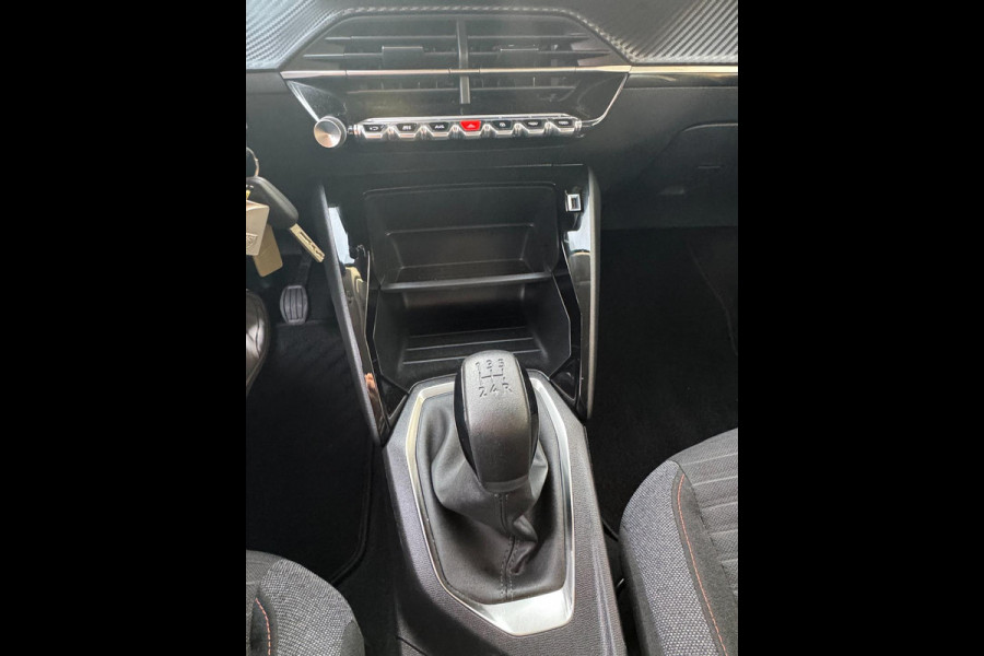 Peugeot 208 1.2 PureTech Active Pack- 23.000 KM - Navigatie / Apple CarPlay I Airco I LED I Veiligheid pakket I Dealer onderhouden