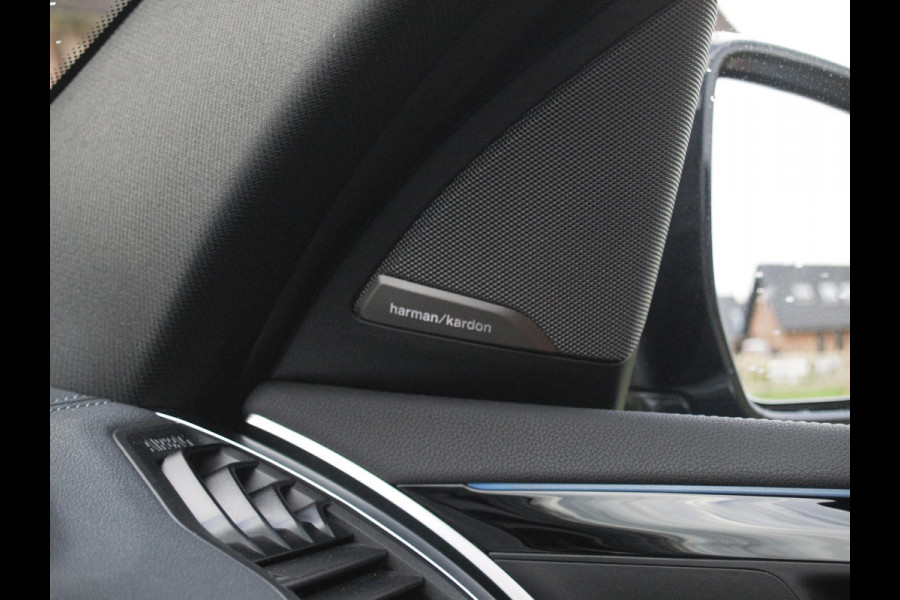 BMW iX3 High Executive 80 kWh | SOH 96% | Panoramadak | 360 Camera | Sfeerverlichting | Head-Up Display | Harman Kardon |