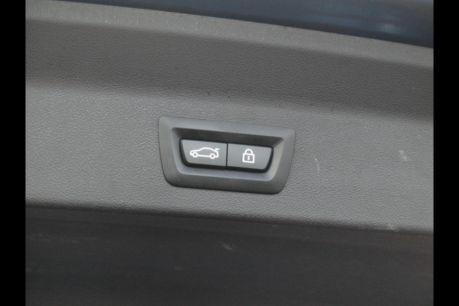 BMW iX3 High Executive 80 kWh | SOH 96% | Panoramadak | 360 Camera | Sfeerverlichting | Head-Up Display | Harman Kardon |