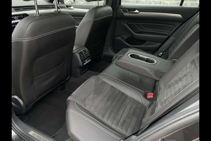 Volkswagen Passat Variant 1.4 TSI PHEV GTE Business | Pano | Elek. Trekhaak | Camera | Carplay | Navi | LED