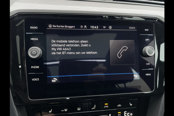 Volkswagen Passat Variant 1.4 TSI PHEV GTE Business | Pano | Elek. Trekhaak | Camera | Carplay | Navi | LED