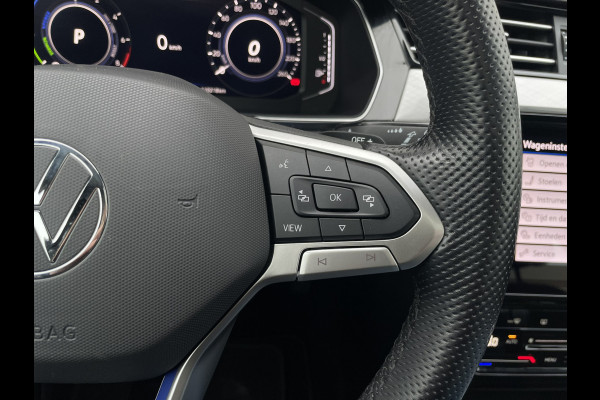 Volkswagen Passat Variant 1.4 TSI PHEV GTE Business | Pano | Elek. Trekhaak | Camera | Carplay | Navi | LED