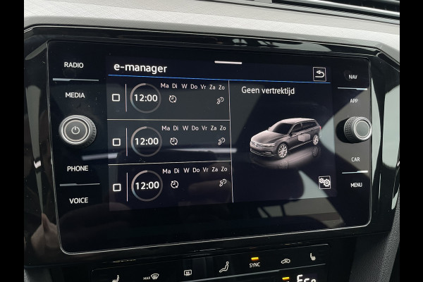 Volkswagen Passat Variant 1.4 TSI PHEV GTE Business | Pano | Elek. Trekhaak | Camera | Carplay | Navi | LED