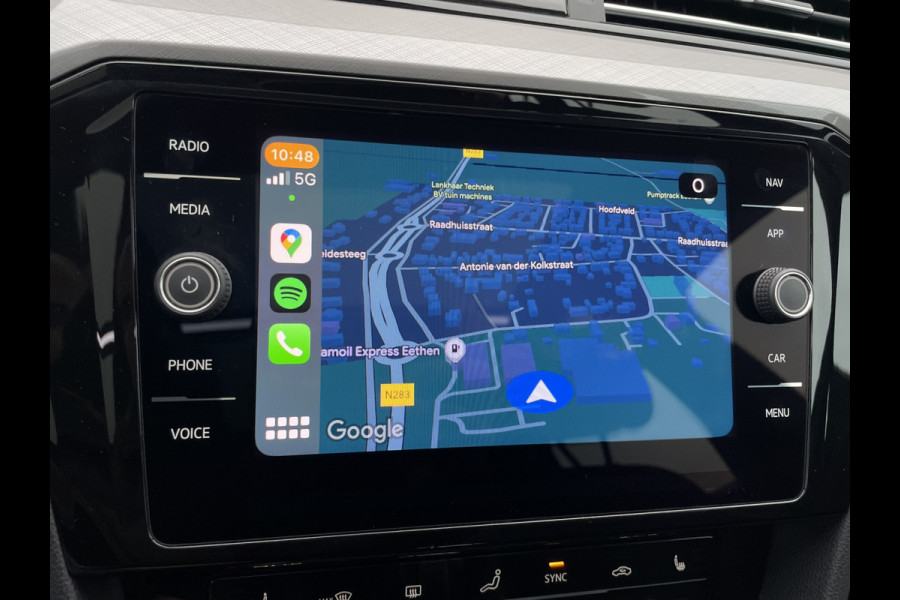 Volkswagen Passat Variant 1.4 TSI PHEV GTE Business | Pano | Elek. Trekhaak | Camera | Carplay | Navi | LED