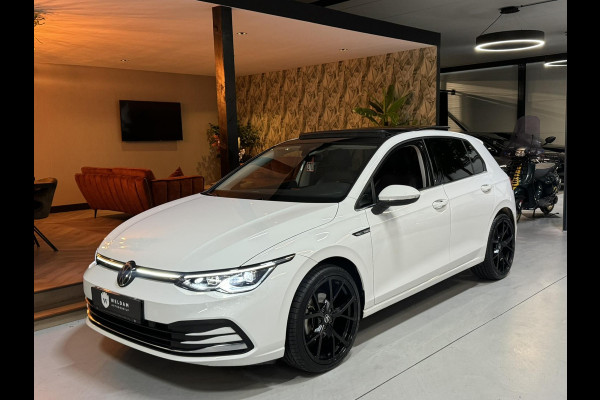 Volkswagen Golf 1.5 eTSI Style Garantie Pano Memory Massage Sfeer Carplay Camera Blindspot ACC Navi Clima IQ.Led IQ.Drive Rijklaar