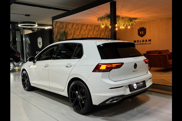 Volkswagen Golf 1.5 eTSI Style Garantie Pano Memory Massage Sfeer Carplay Camera Blindspot ACC Navi Clima IQ.Led IQ.Drive Rijklaar