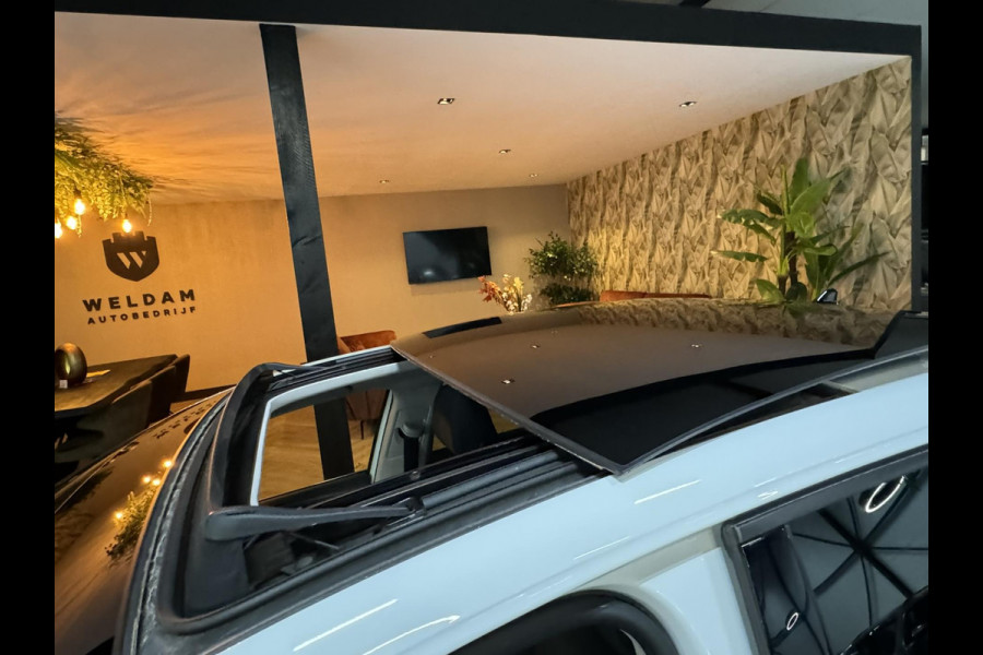 Volkswagen Golf 1.5 eTSI Style Garantie Pano Memory Massage Sfeer Carplay Camera Blindspot ACC Navi Clima IQ.Led IQ.Drive Rijklaar