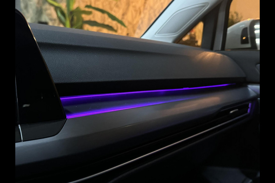 Volkswagen Golf 1.5 eTSI Style Garantie Pano Memory Massage Sfeer Carplay Camera Blindspot ACC Navi Clima IQ.Led IQ.Drive Rijklaar