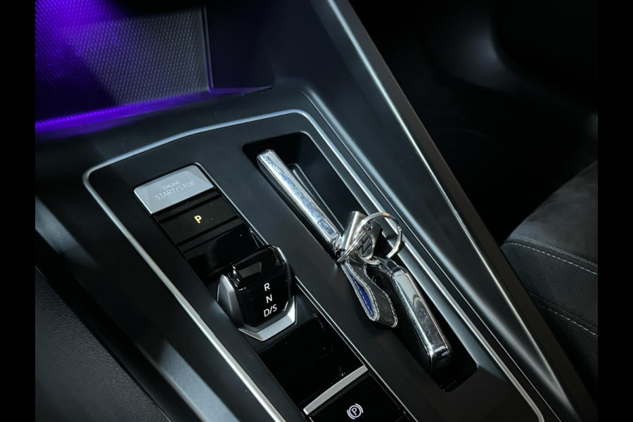 Volkswagen Golf 1.5 eTSI Style Garantie Pano Memory Massage Sfeer Carplay Camera Blindspot ACC Navi Clima IQ.Led IQ.Drive Rijklaar