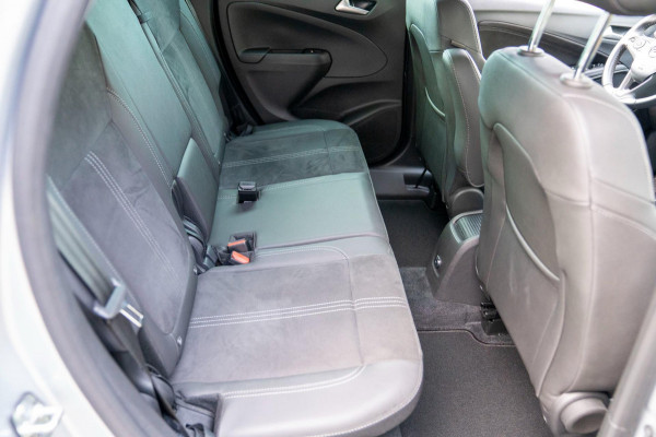 Opel Crossland 1.2 Turbo Ultimate|Prijs rijklaar incl. 12 mnd garantie| LMV Carplay/Android auto PDC Blindspot Camera