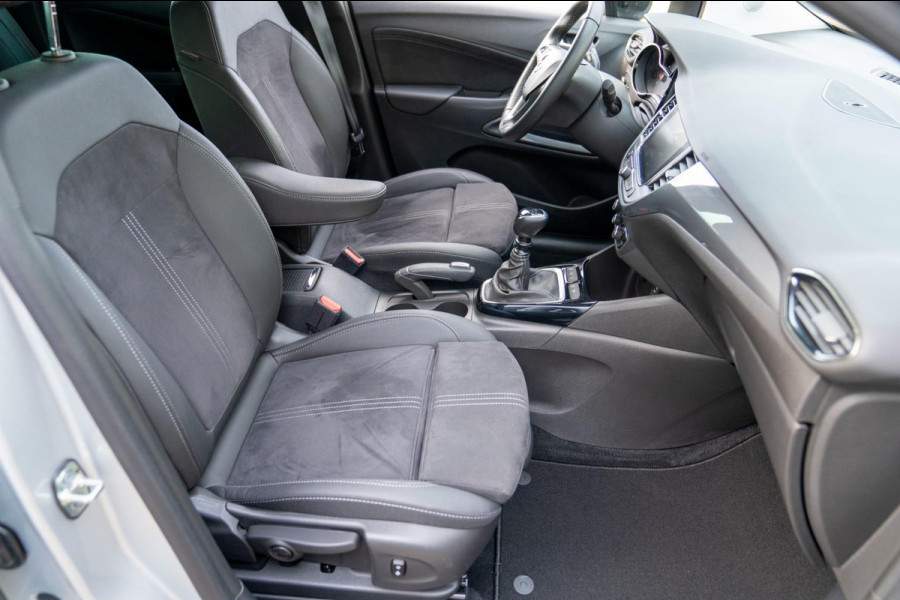 Opel Crossland 1.2 Turbo Ultimate|Prijs rijklaar incl. 12 mnd garantie| LMV Carplay/Android auto PDC Blindspot Camera