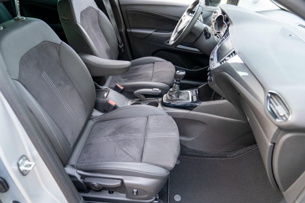 Opel Crossland 1.2 Turbo Ultimate|Prijs rijklaar incl. 12 mnd garantie| LMV Carplay/Android auto PDC Blindspot Camera