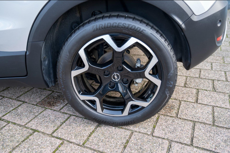 Opel Crossland 1.2 Turbo Ultimate|Prijs rijklaar incl. 12 mnd garantie| LMV Carplay/Android auto PDC Blindspot Camera