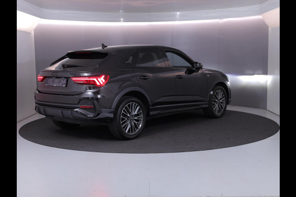 Audi Q3 Sportback 45 TFSI e S Edition 245 pk S-tronic | Navigatie | Parkeersensoren | Autom. airco | Cruise control | LED koplampen | S-Line |