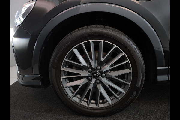 Audi Q3 Sportback 45 TFSI e S Edition 245 pk S-tronic | Navigatie | Parkeersensoren | Autom. airco | Cruise control | LED koplampen | S-Line |