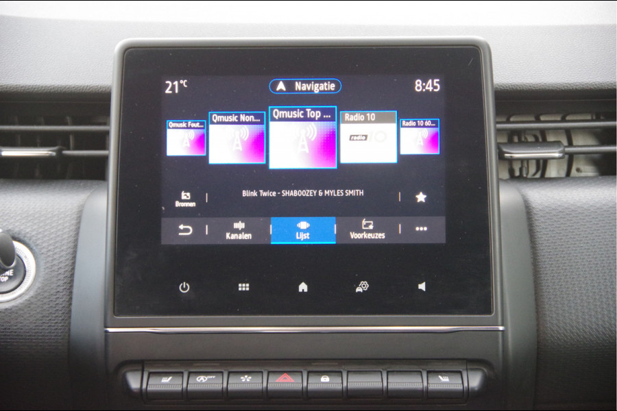 Renault Clio 1.3 TCe Initiale Paris 131PK AUT. LED, LEDER, KEYLESS, CAMERA, STOEL/STUURVERWARMING, NAVI, CRUISE, CLIMA