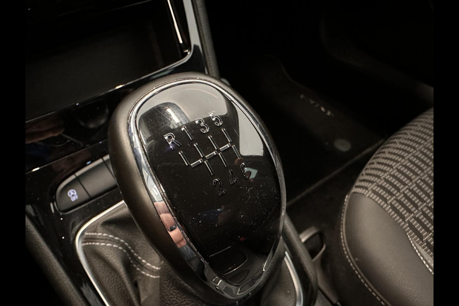 Opel Astra Sports Tourer 1.2 Design & Tech | Full LED | Climate Control | Navigatie | Apple Carplay/Android Auto | PDC V+A | Camera | Cruise Control | AGR Comfortstoel | Lane Assist | Privacy Glass | Gloss Black Pack