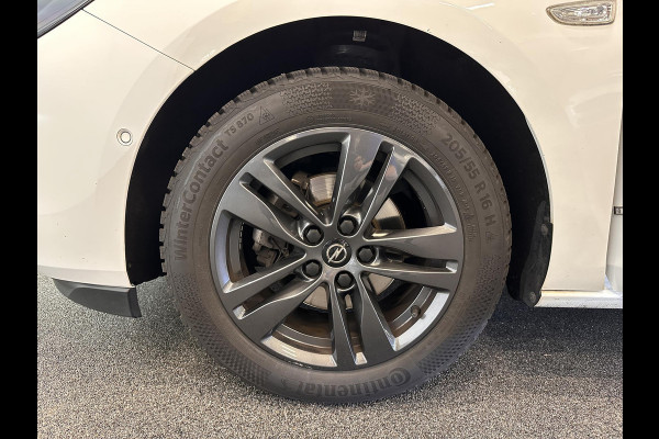 Opel Astra Sports Tourer 1.2 Design & Tech | Full LED | Climate Control | Navigatie | Apple Carplay/Android Auto | PDC V+A | Camera | Cruise Control | AGR Comfortstoel | Lane Assist | Privacy Glass | Gloss Black Pack