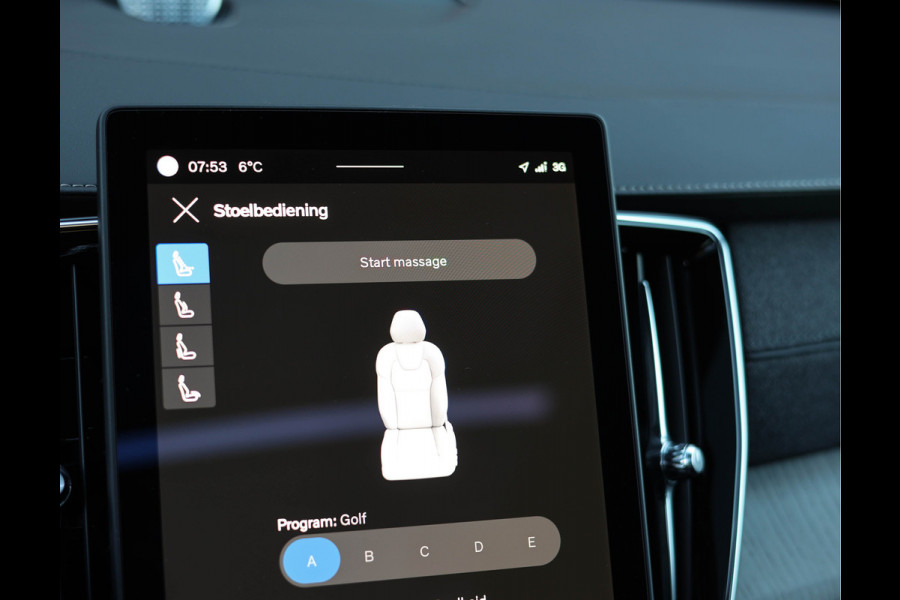 Volvo XC90 T8 AWD Ultra Dark | Pano - Trekhaak - B&W