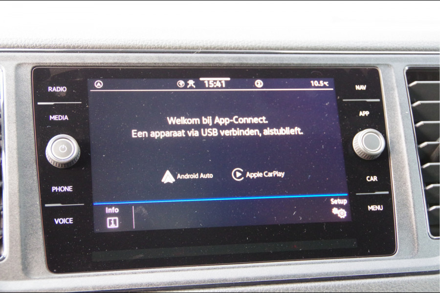 Volkswagen Crafter 35 2.0 TDI L3H3 177PK AUT. 2X SCHUIFDEUR, LED, TREKHAAK, STOELVERWARMING, CAMERA, NAVI, CRUISE, AIRCO, PARKEERSENSOREN, NIEUW!