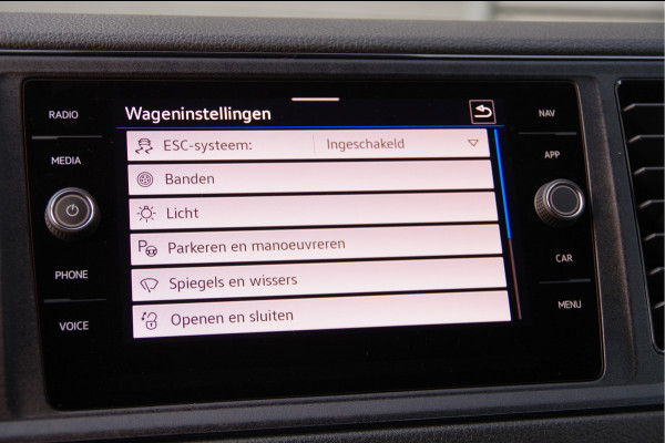 Volkswagen Crafter 35 2.0 TDI L3H3 177PK AUT. 2X SCHUIFDEUR, LED, TREKHAAK, STOELVERWARMING, CAMERA, NAVI, CRUISE, AIRCO, PARKEERSENSOREN, NIEUW!