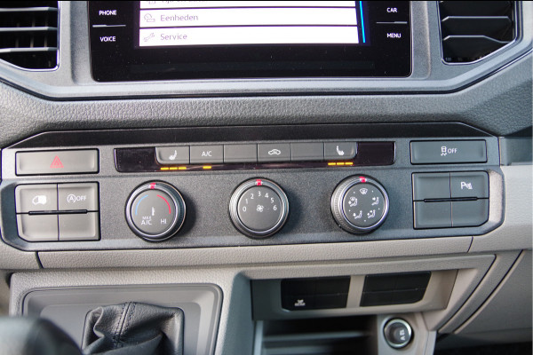 Volkswagen Crafter 35 2.0 TDI L3H3 177PK AUT. 2X SCHUIFDEUR, LED, TREKHAAK, STOELVERWARMING, CAMERA, NAVI, CRUISE, AIRCO, PARKEERSENSOREN, NIEUW!