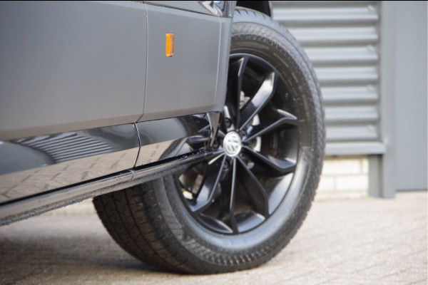 Volkswagen Crafter 35 2.0 TDI L3H3 177PK AUT. 2X SCHUIFDEUR, LED, TREKHAAK, STOELVERWARMING, CAMERA, NAVI, CRUISE, AIRCO, PARKEERSENSOREN, NIEUW!