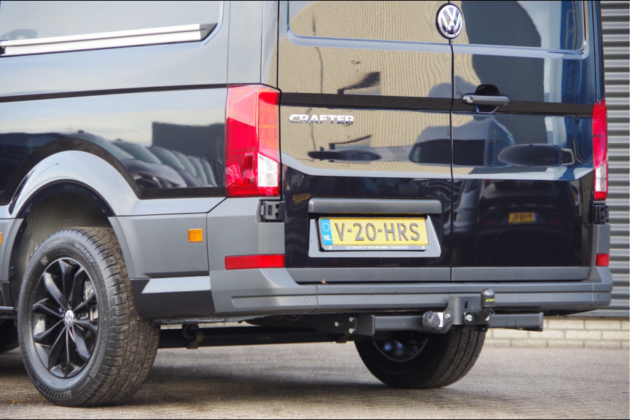 Volkswagen Crafter 35 2.0 TDI L3H3 177PK AUT. 2X SCHUIFDEUR, LED, TREKHAAK, STOELVERWARMING, CAMERA, NAVI, CRUISE, AIRCO, PARKEERSENSOREN, NIEUW!
