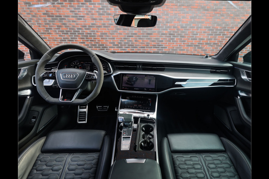 Audi RS6 Avant 4.0 TFSI quattro | Exclusive - Carbon - Pano - B&O