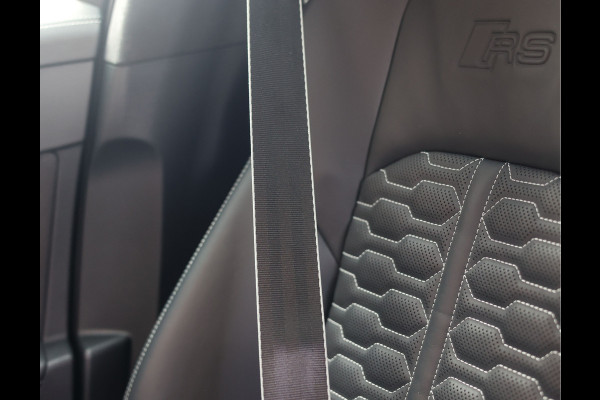 Audi RS6 Avant 4.0 TFSI quattro | Exclusive - Carbon - Pano - B&O