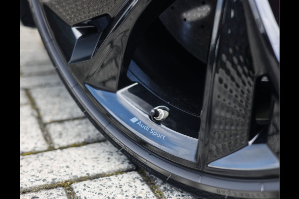 Audi RS6 Avant 4.0 TFSI quattro | Exclusive - Carbon - Pano - B&O