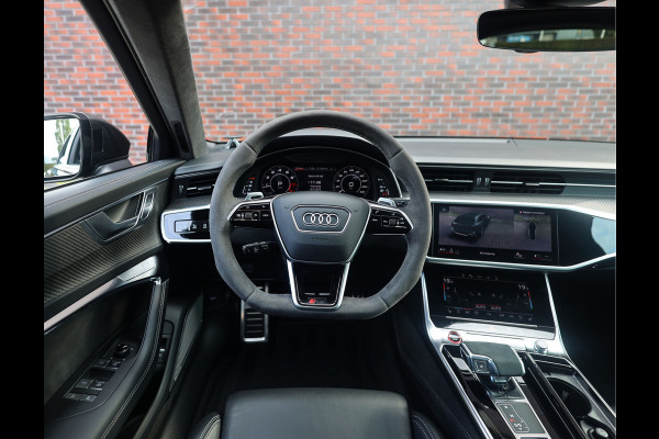 Audi RS6 Avant 4.0 TFSI quattro | Exclusive - Carbon - Pano - B&O