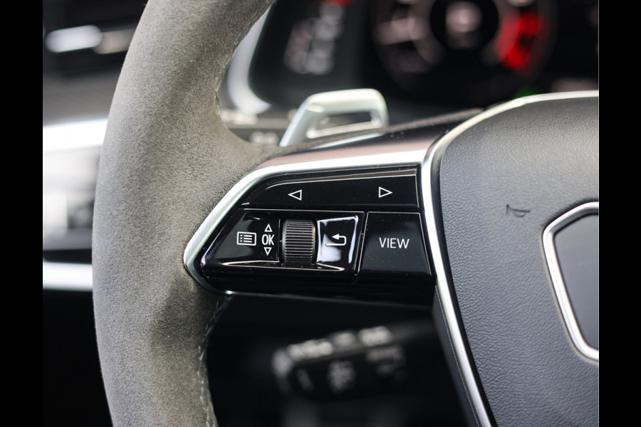 Audi RS6 Avant 4.0 TFSI quattro | Exclusive - Carbon - Pano - B&O