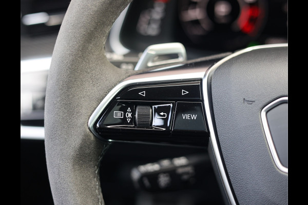 Audi RS6 Avant 4.0 TFSI quattro | Exclusive - Carbon - Pano - B&O