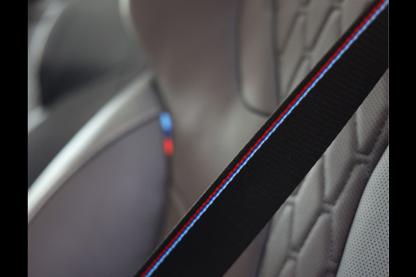 BMW X5 50e xDrive | Sky - Trekhaak - HUD - B&W